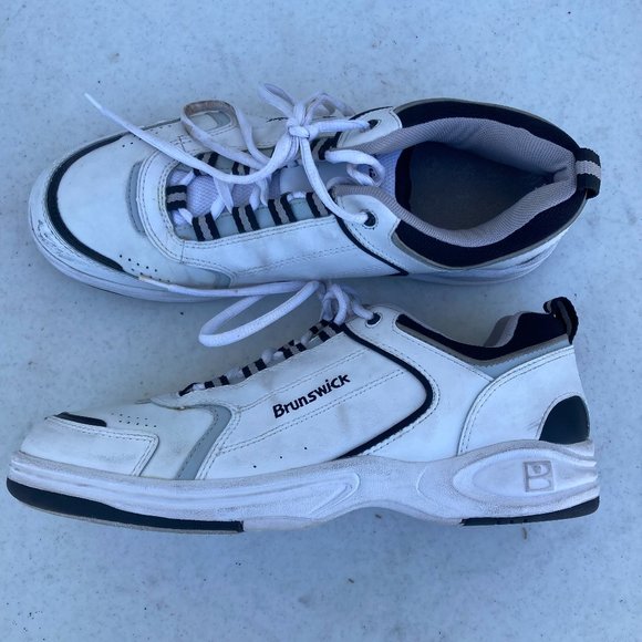 Brunswick Phantom II Bowling Shoes Mens Size 11M White Sneakers K203-9 - Picture 1 of 12